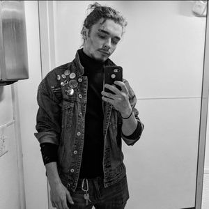 Meet your Posher, Devyn